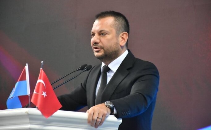 Trabzonspor'dan yeni teknik direktör için açıklama!