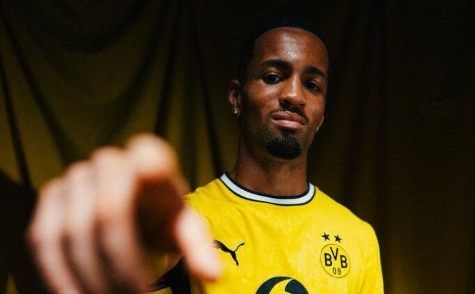 Fenerbahçe'nin gündemindeki Nwaneri, Dortmund'a gitti