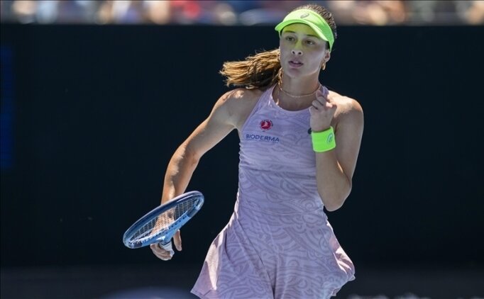 Zeynep S�nmez'den Miami A��k'ta tarihi zafer