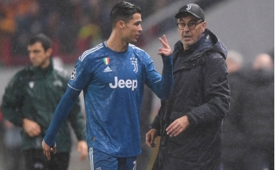 'Ronaldo hiç çalım atmıyor, Messi gibi değil'