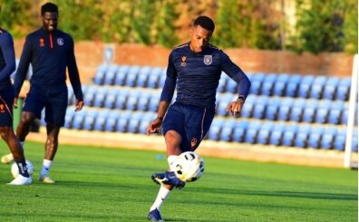 Medipol Ba�ak�ehir'de B. M�nchengladbach ma�� haz�rl�klar� ba�lad�