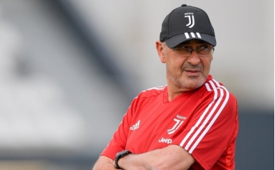 Juventus'ta Sarri'nin zatürre olduğu açıklandı!