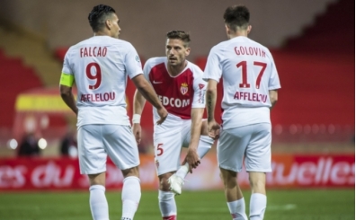 Fransa Ligue 1'de Monaco ucuz kurtuldu! Düşenler...