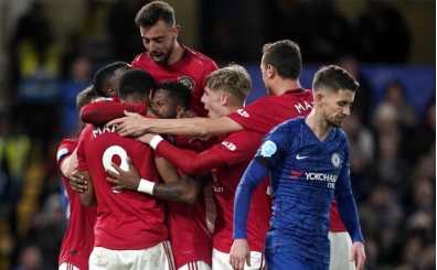 MANU 3 maç sonra Chelsea'ye patladı