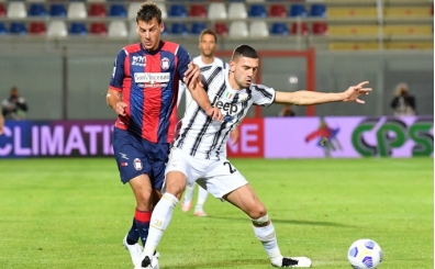 Merih Demiral'ın tek rakibi Ronaldo