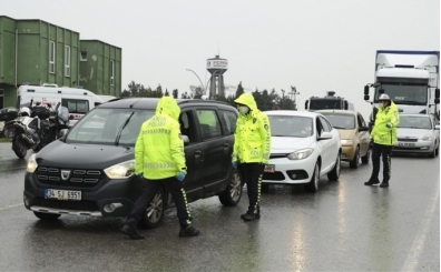 İstanbul'da 135 kişiye koronavirüs cezası