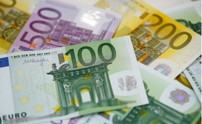 Martta en fazla reel getiri eurodan oldu