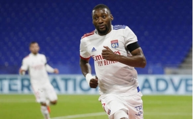 Lyon, Remis'i rahat geçti! PSG ile farkı azalttı