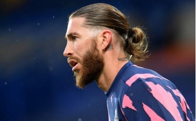 Sergio Ramos, gözyaşları içinde ve polemikle Real Madrid'den ayrıldı