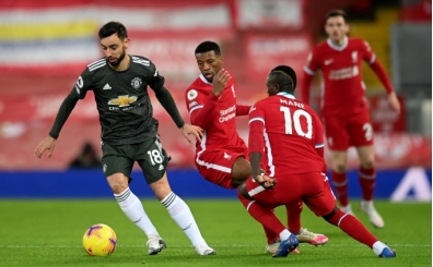 United, golsüz gecede liderliği korudu!