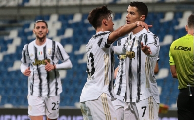 Ronaldo tarihe geçti! Juve, Devler Ligi için kazandı