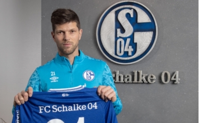 Huntelaar, 3,5 yıl sonra Schalke 04'e döndü