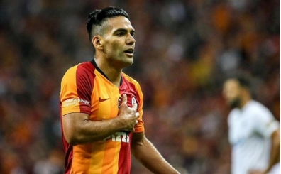 Florya'dan 16 futbolcu ayrıldı!