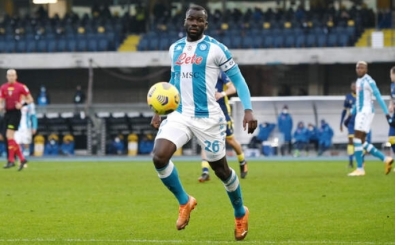 Koulibaly doğumgününde ülkesine yardım gemisi gönderdi