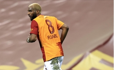 Hull City, Ryan Babel'in peşinde