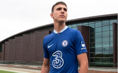 Chelsea, Cassadei'yi resmen açıkladı
