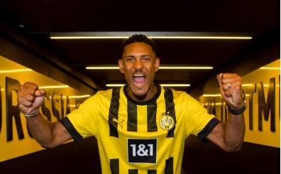 Borussia Dortmund, Sebastian Haller'i açıkladı