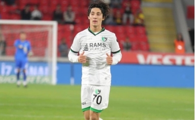 Denizlispor'un yeni 10 numaras Samet Emre