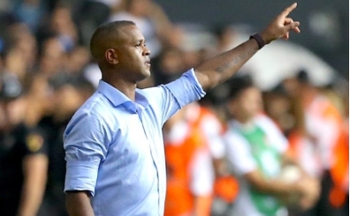 Patrick Kluivert: 'Yere basarak devam etmeliyiz'