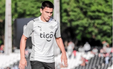 Beikta'a Paraguayl orta saha: Diego Gomez