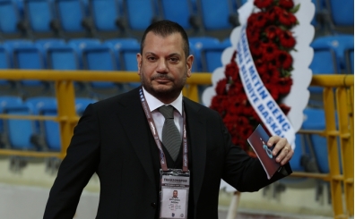 Trabzonspor'dan teknik direktr aklamas