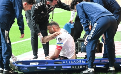 Cenk Tosun 2 ay yok!