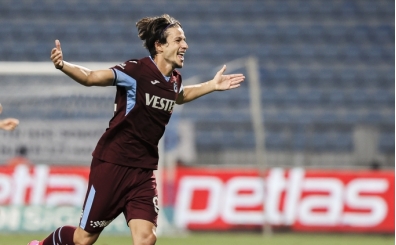 Trabzonspor'da Enis'le 4 yl daha