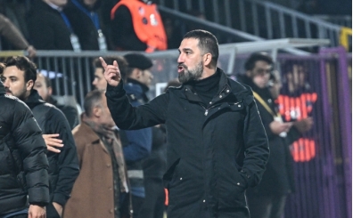 Arda Turan taraftarlarla tartt!
