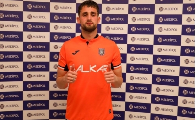 Adnan Januzaj, resmen Başakşehir'de!