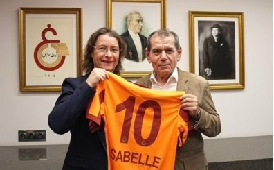 Fransa Ankara Bykelisi'nden Galatasaray'a ziyaret