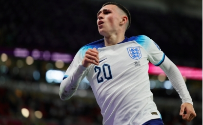 Phil Foden, ngiltere Milli Takm kampndan ayrld