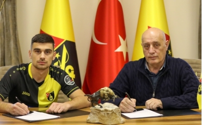İstanbulspor orta sahasını güçlendirdi