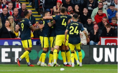 Newcastle United, ligde gol oldu yağdı!