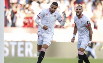 Sevilla evinde gol oldu yağdı