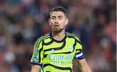 Fenerbahe'de Jorginho iin dev rakipler!