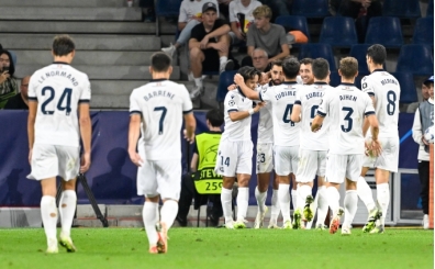Real Sociedad 3 puan rahat ald
