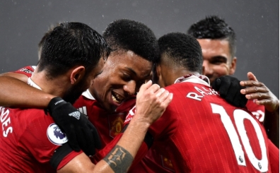 Katarlı Şeyh, Manchester United'ı satın almak için yeniden harekete geçti