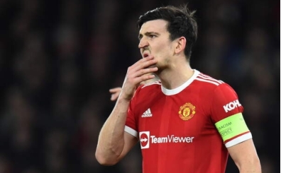 Manchester United'da 12 isimle yollar ayrılıyor