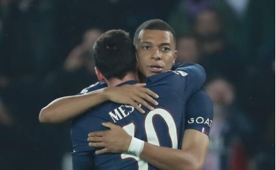 PSG'den Messi, Ramos ve Mbappe aklamas