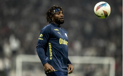 Allan Saint-Maximin'den dikkat ekici paylam