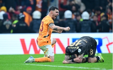 Galatasaray tribnleri: 'Trabzon kmeye'