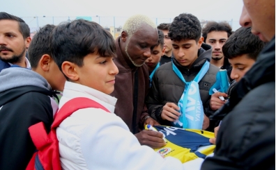 Hatay'da TGVA 'GenLig' Futbol Turnuvas balad