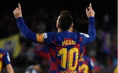 Messi: 'Tanr'ya kr Barcelona'daydm'