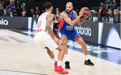 Anadolu Efes evinde Bayern Mnih'i devirdi!