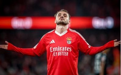 Kerem Aktrkolu, Benfica'ya  puan kazandrd