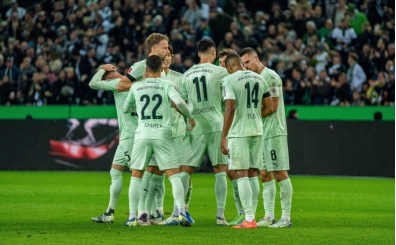 Borussia Mnchengladbach, iki golle galip