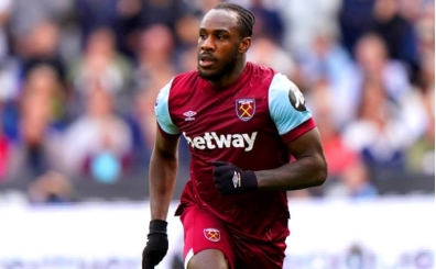 Trafik kazas geiren Michail Antonio, emekli olabilir!