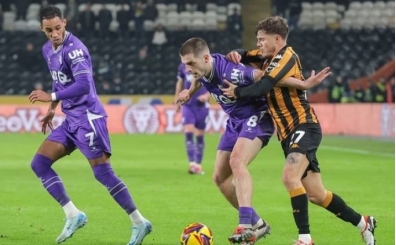 Hull City,  puan elinden kard