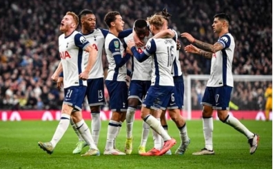 Tottenham, evinde Manchester City'yi 2 golle devirerek turlad