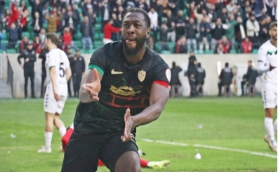Amed'de Keita ile yollar ayrıldı